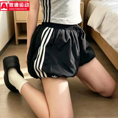 阿迪达斯adidas三叶草女子2026夏季新款运动休闲灯笼裤短裤KY5067