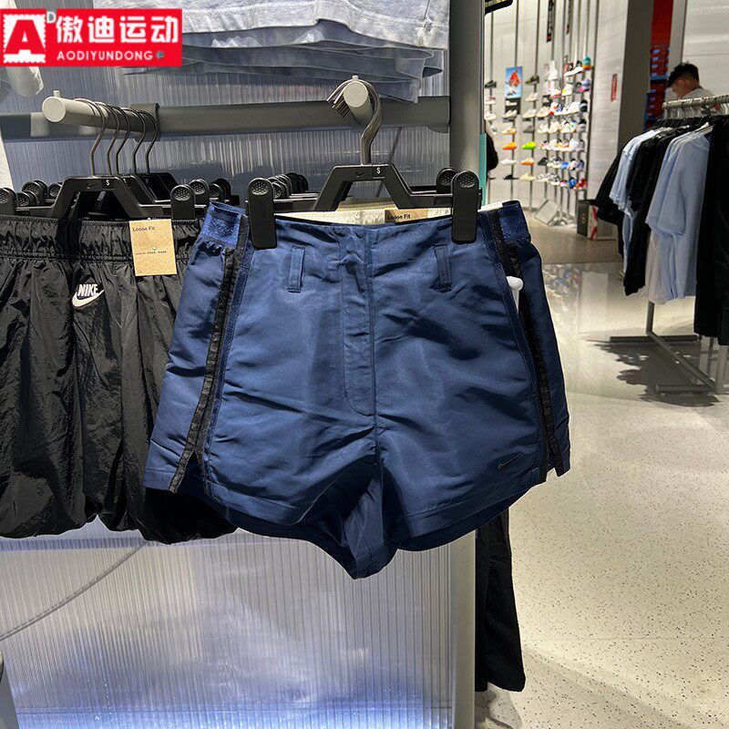 Nike耐克女裤2026夏新款宽松梭织时尚百搭运动休闲短裤IF0517-410