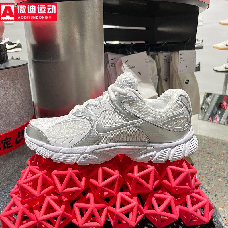 耐克大童鞋2025冬款V5 RNR网眼舒适透气轻便休闲运动鞋HQ6411-103
