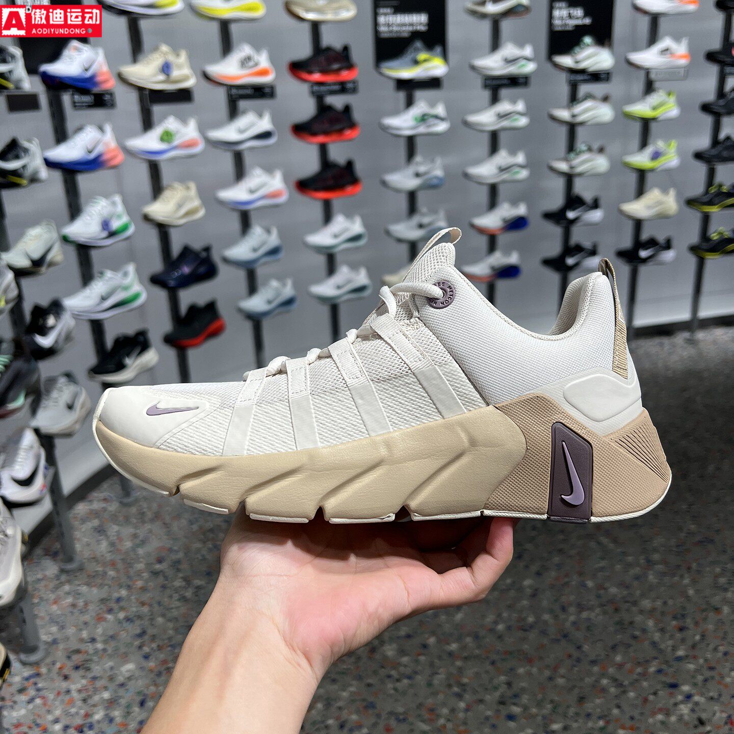 Nike耐克男子2026冬FREE METCON 7运动健身综合训练鞋 II7405-104