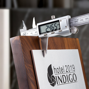 精选黑胡桃d实木奖牌定制定做木质铜牌牌经销商授牌定制金箔牌匾