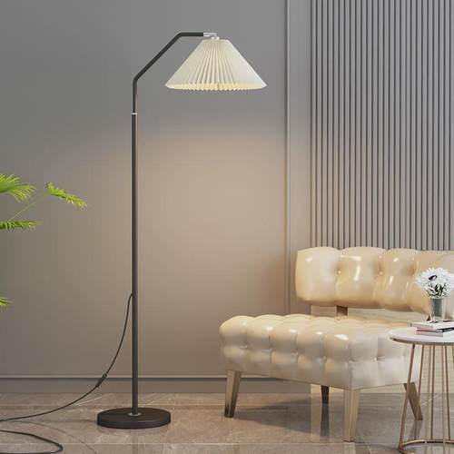 精选北欧落地灯客厅卧室床头沙发百褶轻奢K创意氛围装饰ins风立式