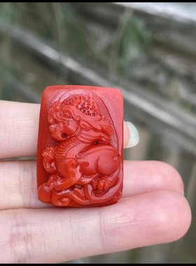 天然南红包浆灵鹿牌挂件柿子红马到成功生肖马红色马骏马吊坠