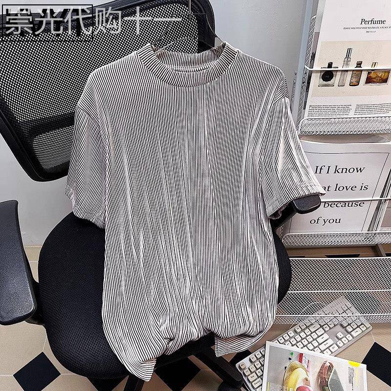 高端冰丝短袖t恤男夏季薄款设计感炸街痞帅上衣男款凉感透气T恤