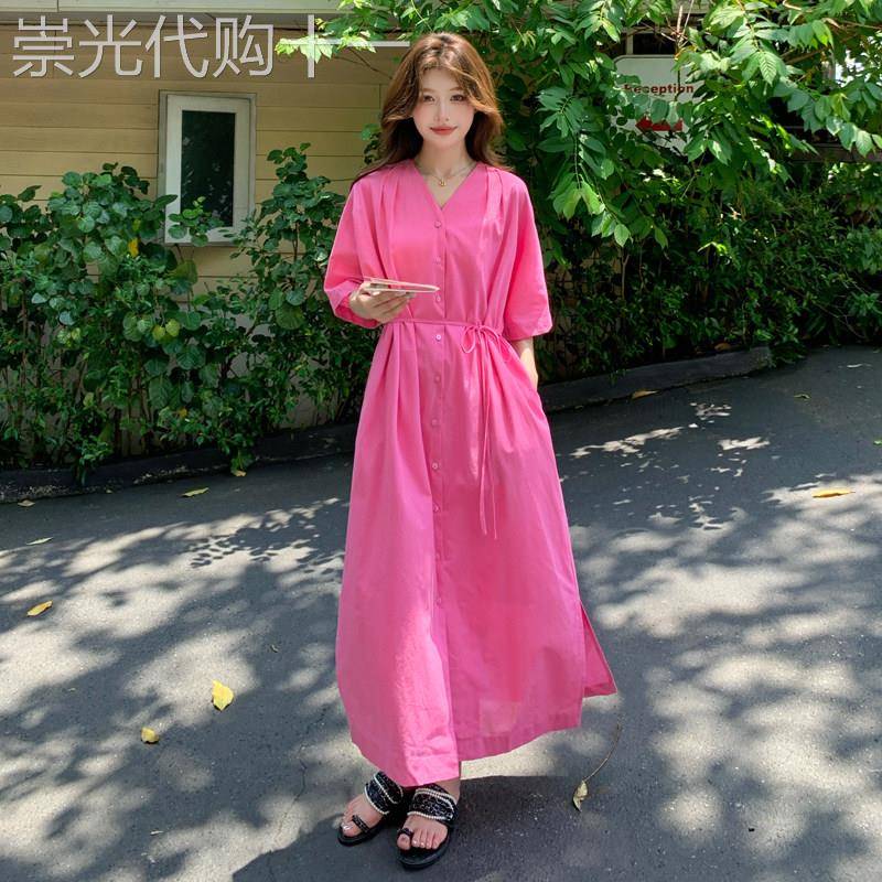 粉色气质洋装女2026夏季新款法式V领超好看宽松简约收腰长裙子