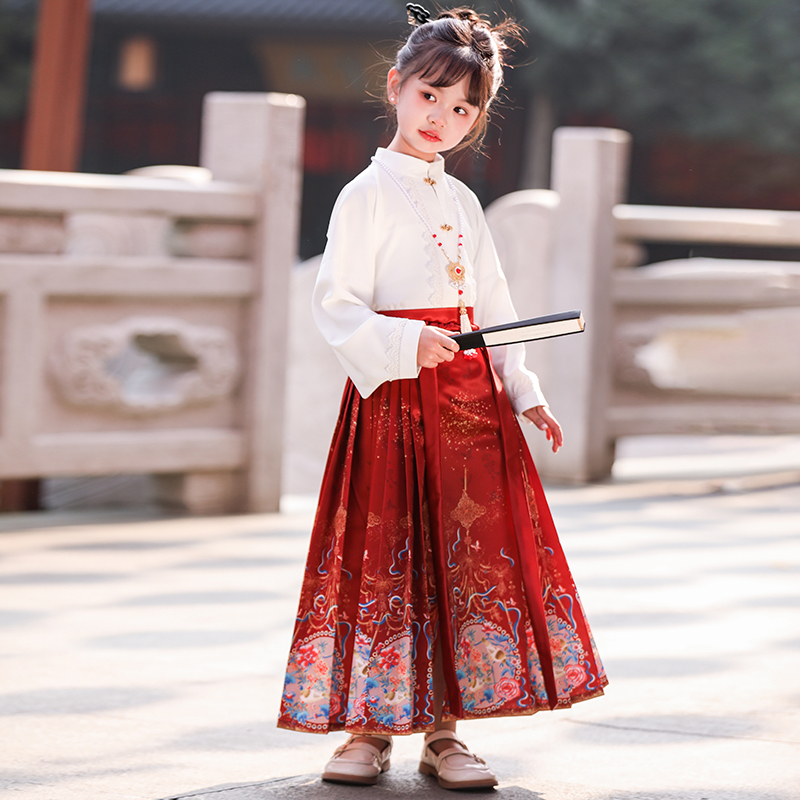 女童国风马面裙套装春秋款儿童汉服2025新款大童新中式唐装秋冬季