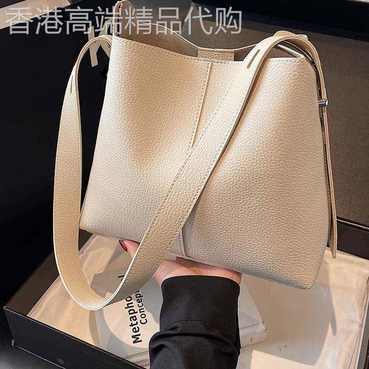 ckitty it白色包包轻奢小众高级感上班通勤包宽带斜揹包女水桶包