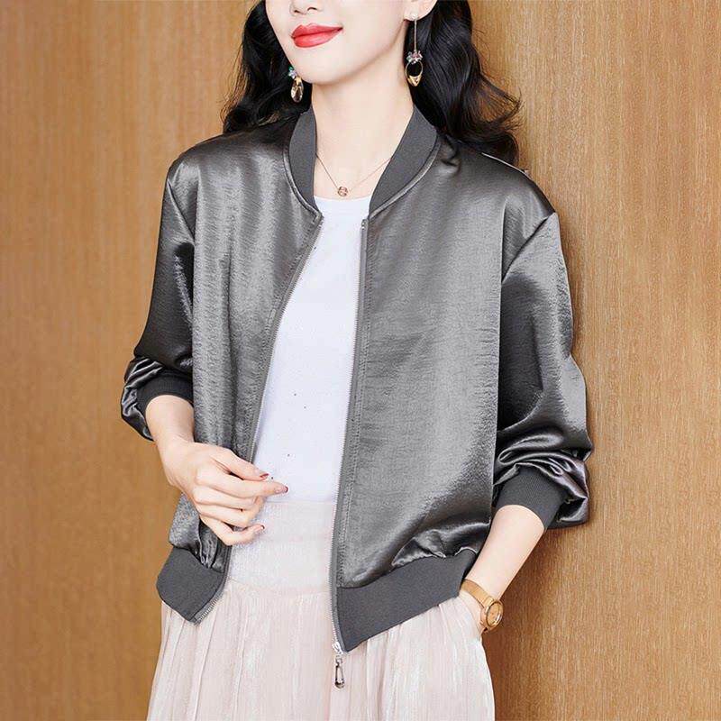 潮牌时尚休闲短款棒球服外套女士春季新款宽松妈妈夹克小个子上衣