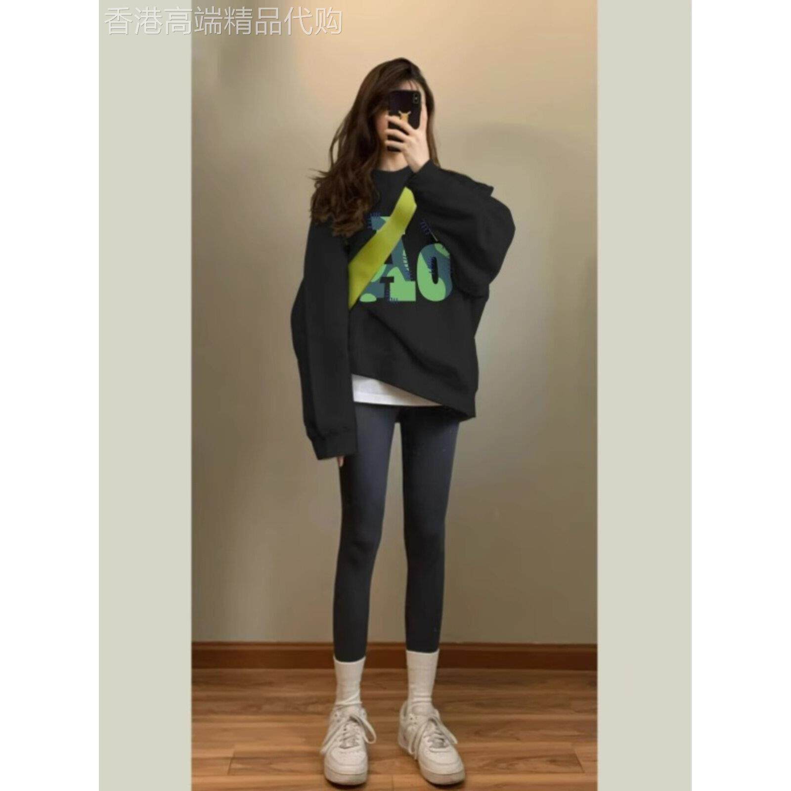 黑色字母卫衣女秋冬2025新款爆款加绒加厚外套瑜伽裤搭配的上衣