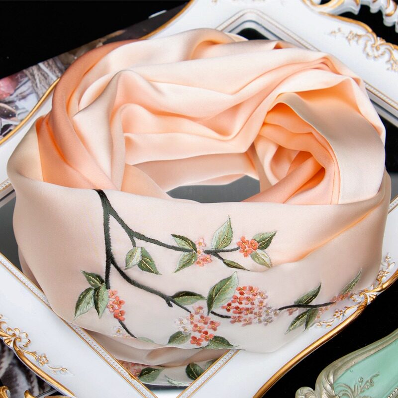 丝巾真丝女百搭高级感苏绣妈妈款100%桑蚕丝新款刺绣桂花围巾