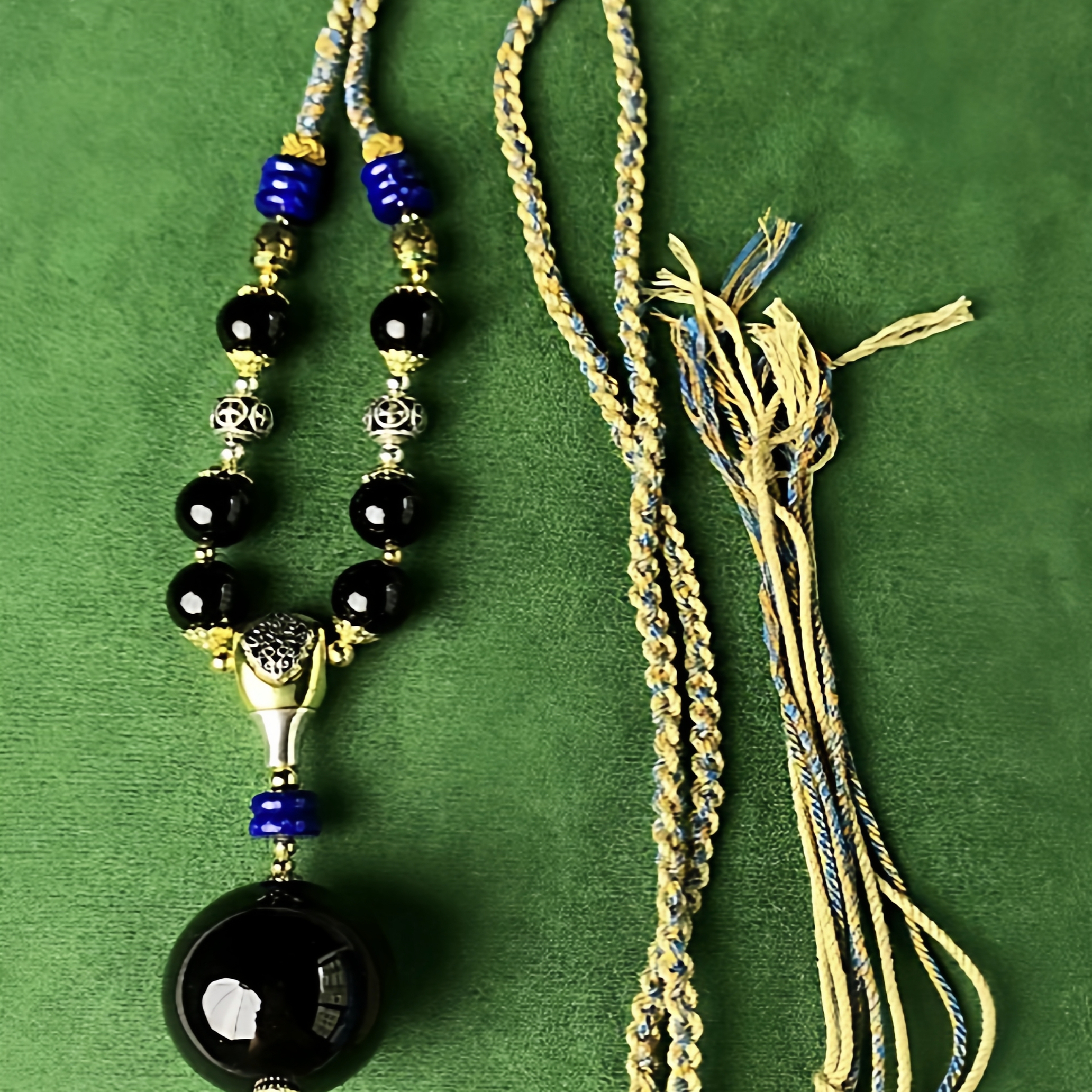 FC822835 血珀大圆珠项链