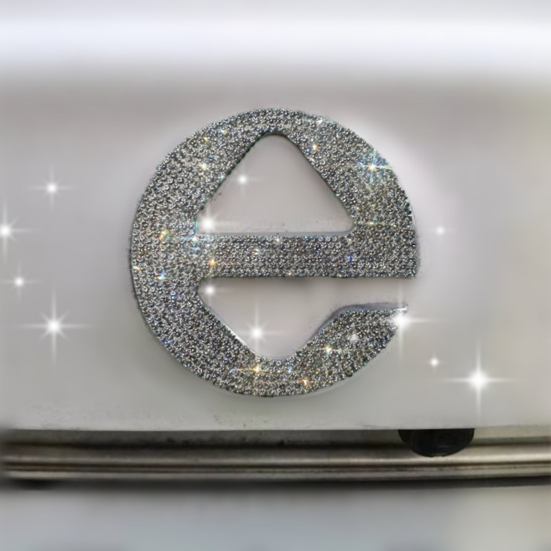 适用于易至EV3EX5小麒麟钻车标贴