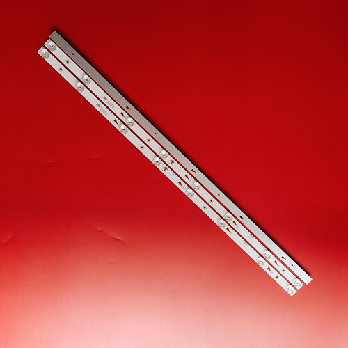 适用38-42寸组装机器XQY-42C3X8-780X15-8LED-VER29灯条  3条8灯