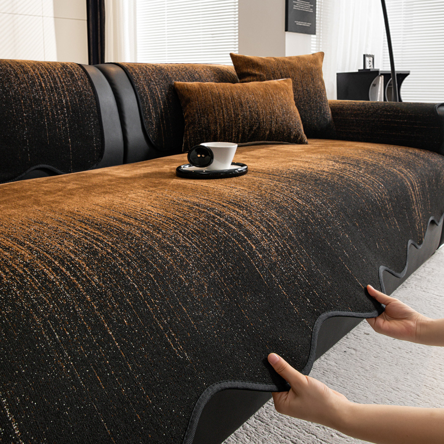 中古风轻奢高级感沙发垫2025新款四季通用异形固定防滑沙发坐垫子