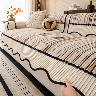 中古风异形雪尼尔沙发垫2026新款四季通用固定防滑直排沙发坐垫子