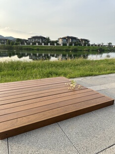 实木地板户外庭院室外防腐木露台花园铺设楼梯踏步卡座台架下挂