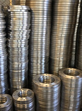 热销碳钢焊接法兰PN10锻打平焊法兰PN16国标碳钢法兰DN50 80 100