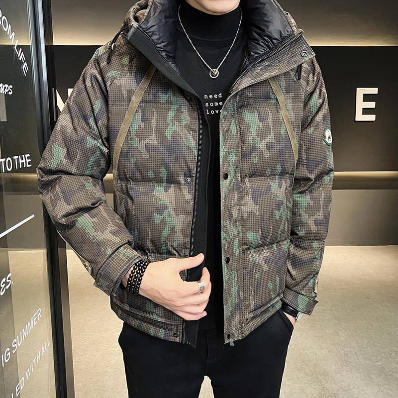 高端轻奢90白鸭绒羽绒服男士短款冬季2025年新款连帽加厚迷彩外套