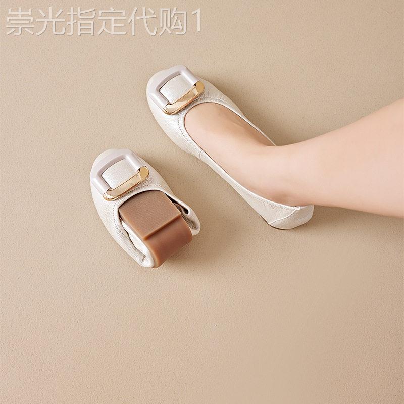 真皮软底轻便小皮鞋女2025年春夏季新款对折蛋卷鞋单鞋大尺码豆豆