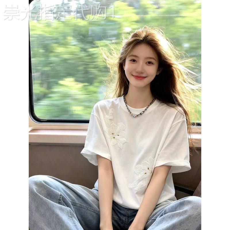 韩系白色立体花朵刺绣正肩短袖T恤女装夏季穿搭减龄宽松气质上衣