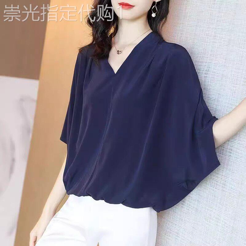 藏青色V领蝙蝠袖衬衫女夏季欧洲站大码宽松遮肚洋气显瘦雪纺上衣
