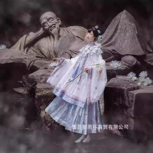 汉尚华莲新款汉服套装昙华一梦重工刺绣华丽云肩汉服马面裙配饰