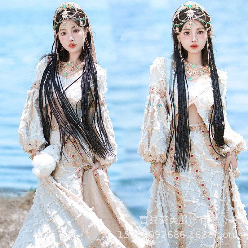 藏袍女新款夏季异域风情部落公主服饰大理云南旅拍外景海边写真服