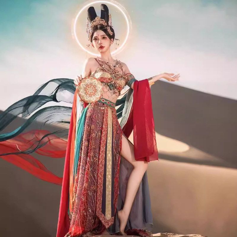 一梦敦煌公主原创异域刺绣汉服飞天风情服装旅拍西域演出服少女