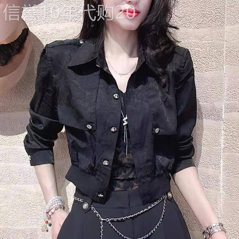 黑色印花缎面短款外套女夏季新款欧货时尚显瘦棒球服翻领夹克上衣