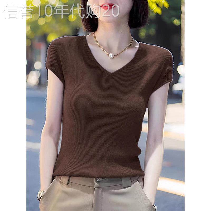 咖色冰丝V领针织短袖T恤女夏季薄款2026新款洋气减龄修身打底上衣