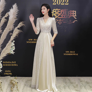 晚礼服裙女宴会气质冬秋收腰主持人晚礼服大气金色晚会年会迎宾服