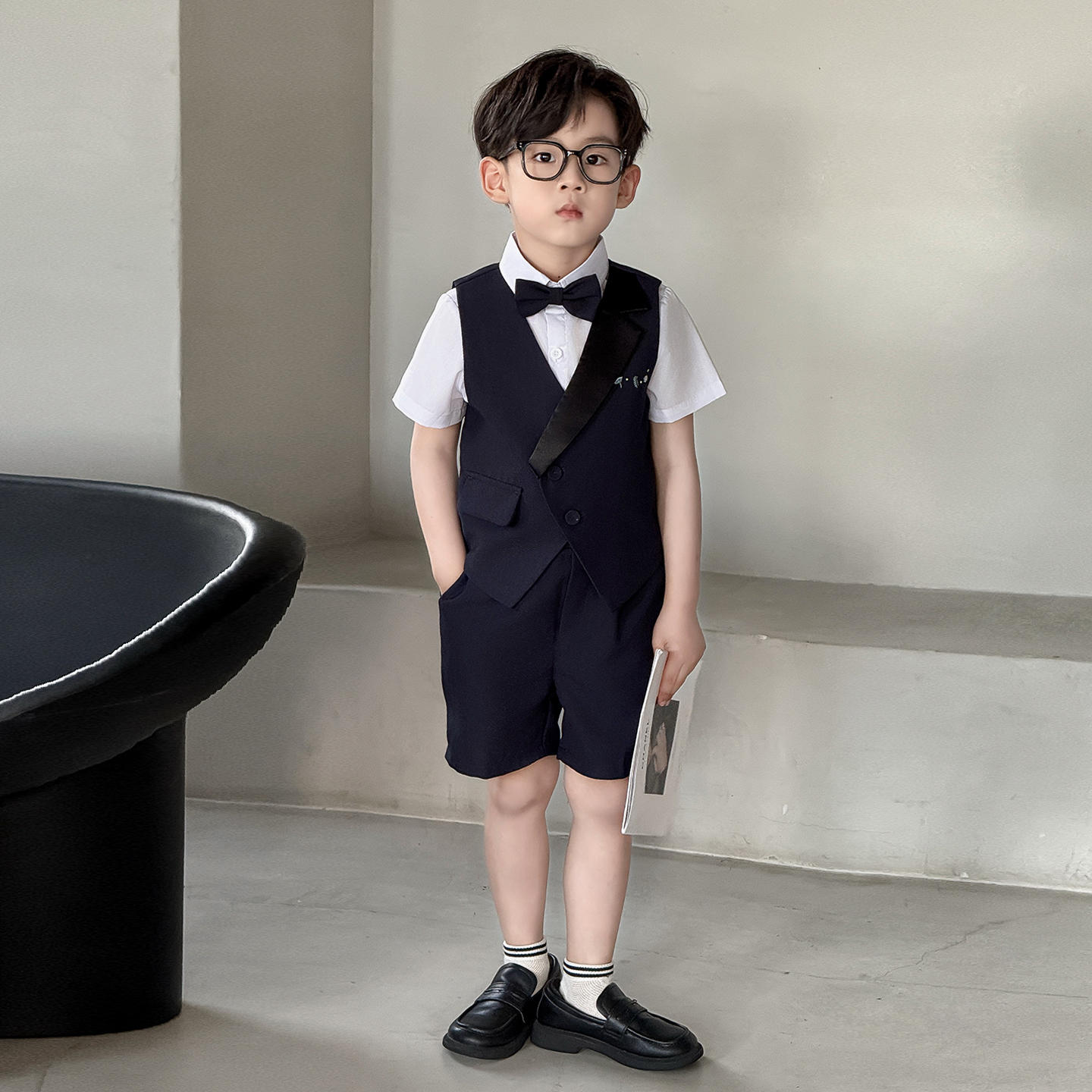 儿童西装套装夏季婚礼花童小主持人礼服男童生日宴时髦英伦小西服