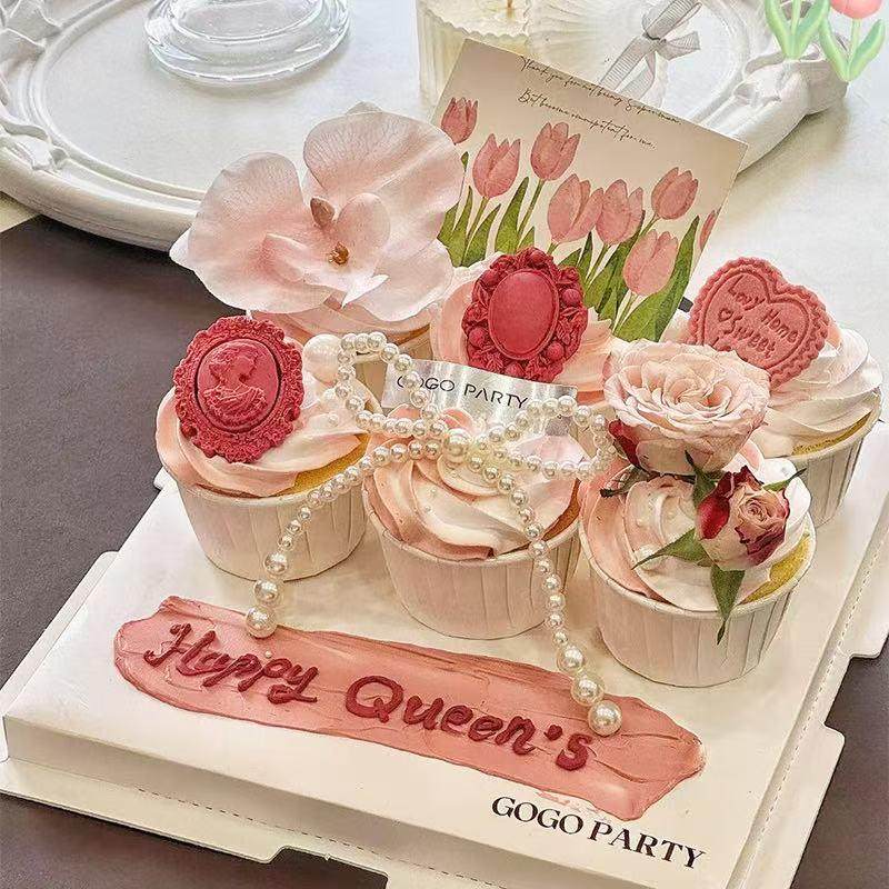 3.8女王节蛋糕装饰珍珠蝴蝶结郁金香女神节快乐卡片烘焙装扮插件,节庆用品/礼品,蛋糕/烘焙装饰用品,淘宝优惠券,粉丝福利购,淘宝优惠卷