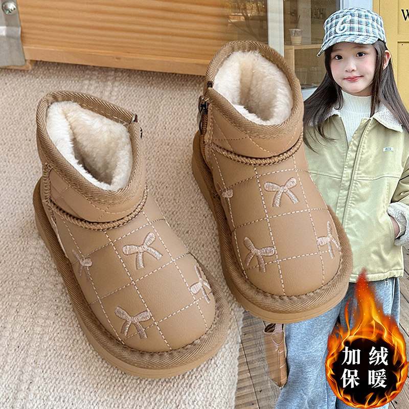 2025年冬款宝宝加绒保暖棉靴洋气爆款女童皮面防水雪地靴短筒大棉