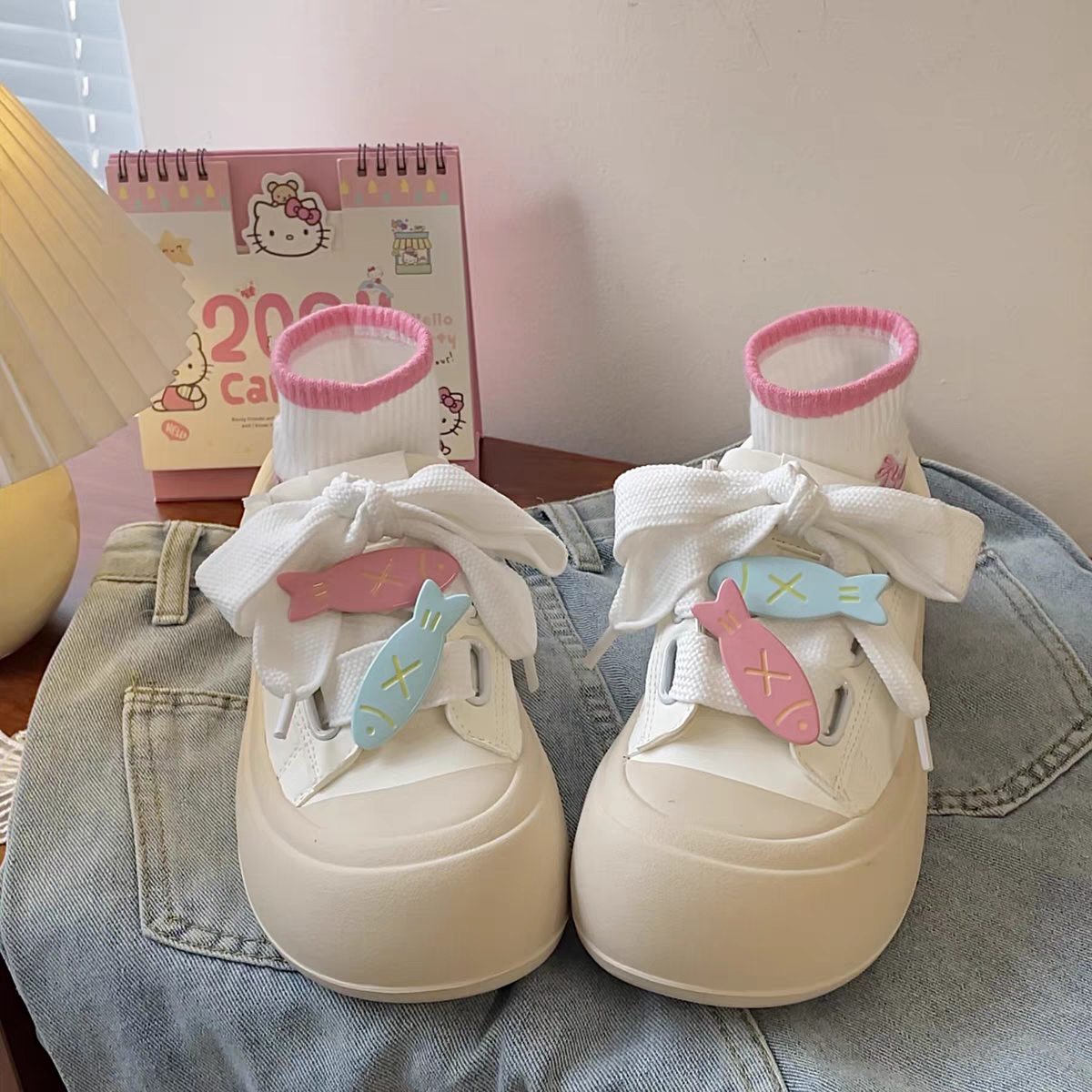 女童板鞋2025春秋新款大童厚底面包鞋儿童圆头运动鞋女生鞋子增高