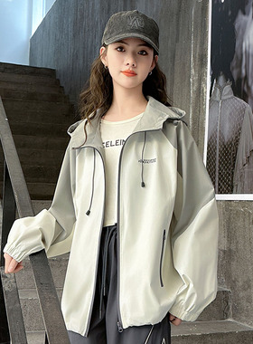 女童秋季外套2025新款儿童洋气时髦防风冲锋衣大童女装青少年风衣