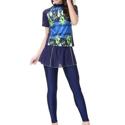 Ladies' two swimsuits conservative split swimsuit