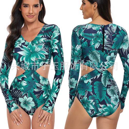 One piece long sleeved surfing suit, sun protection