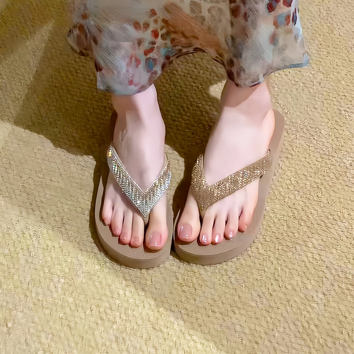 带钻人字拖女夏外穿坡跟凉