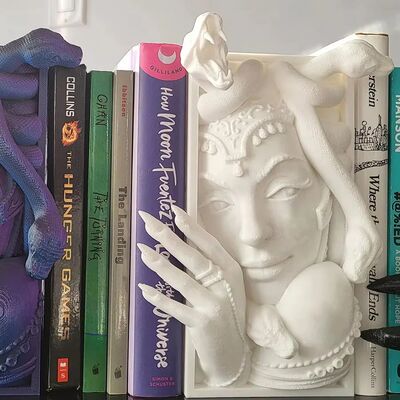 1pc Fantasy Bookshelf Decoration Medusa Book Corner Bookends