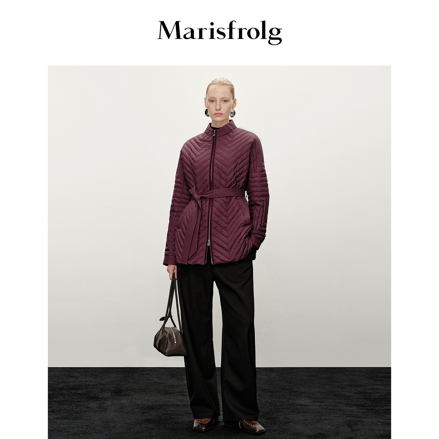 Marisfrolg玛丝菲尔冬季新款休闲优雅酒红立领云感轻薄时尚羽绒服