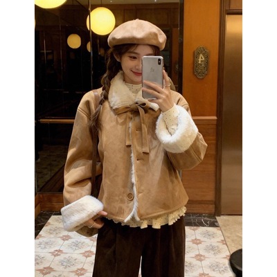 新品气质短款棕色外套2025冬季新款高级洋气仿羊羔毛皮毛一体毛绒