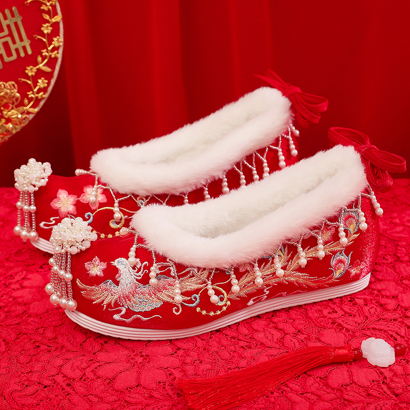 秀禾新娘加绒流苏婚鞋古风汉服鞋