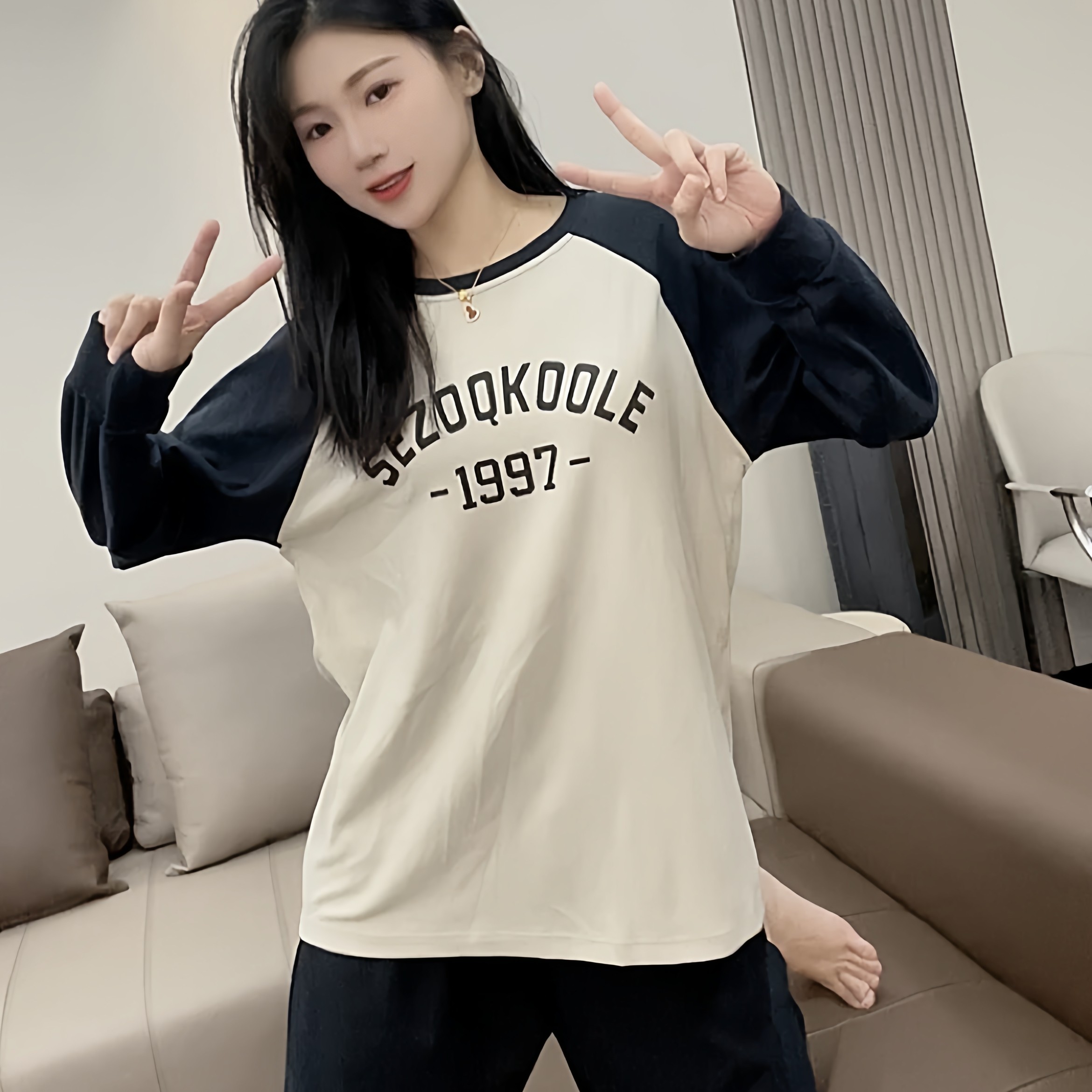 KK新款德绒睡衣女款秋冬季加绒加厚保暖圆领长袖长裤可外穿家居服