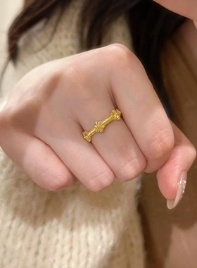 2025古法金色鸢尾花戒指尾戒复古宫廷风小众食指戒气质高级感叠戴