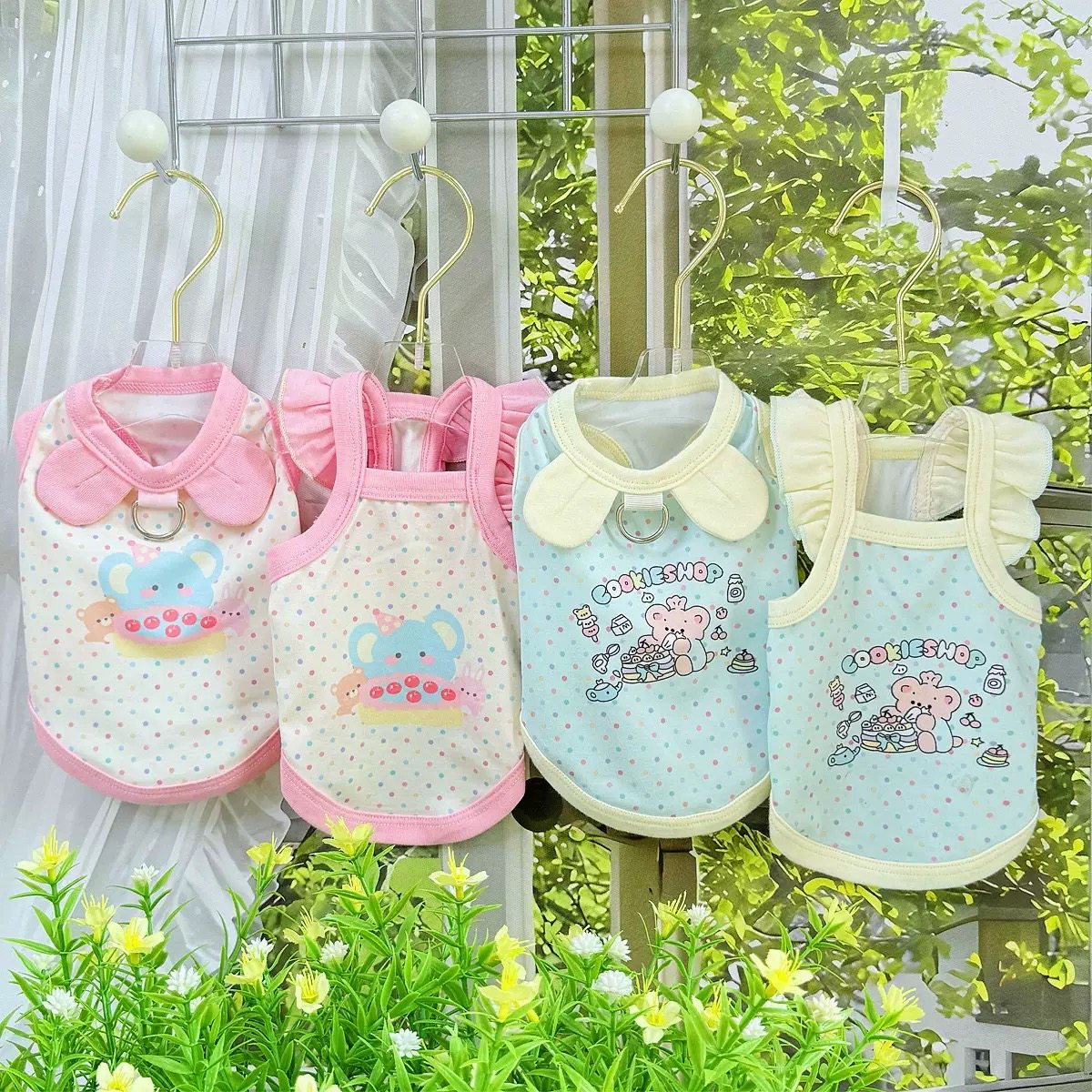 宠物狗狗猫咪衣服吊带背心小型幼犬猫咪可爱印花舒适情侣服装新款