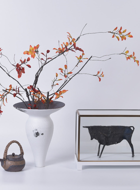 现代简约哑光白i陶瓷花瓶插花房客厅茶几茶壶玄关柜动物家居装饰