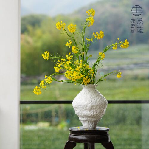 白色肌理陶瓷花器手作锤纹陶罐客厅桌面摆件插花W复古装饰花瓶