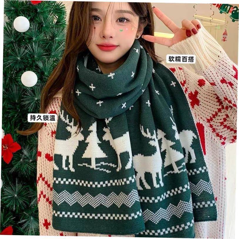 Christmas tree Knitted scarves for autumn and winter gift