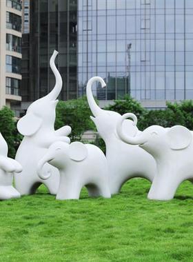 户外园林玻璃钢仿真卡通大象雕塑商场游乐园几何抽象动物装饰摆件